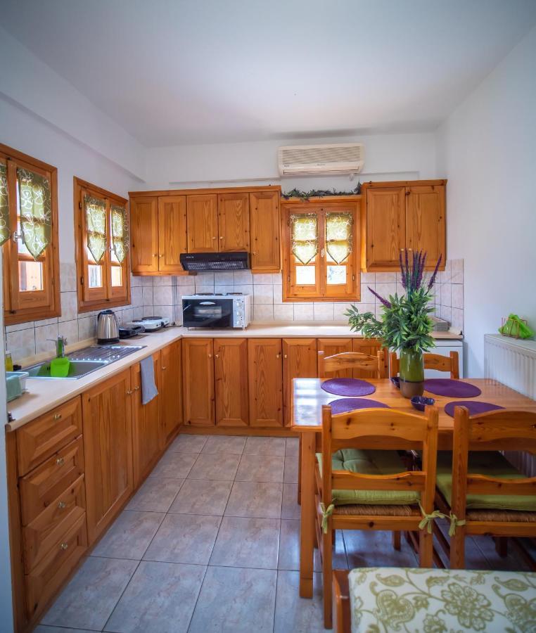 Olive House In Damouchari With A Sea View - Delicious Houses Ngoại thất bức ảnh